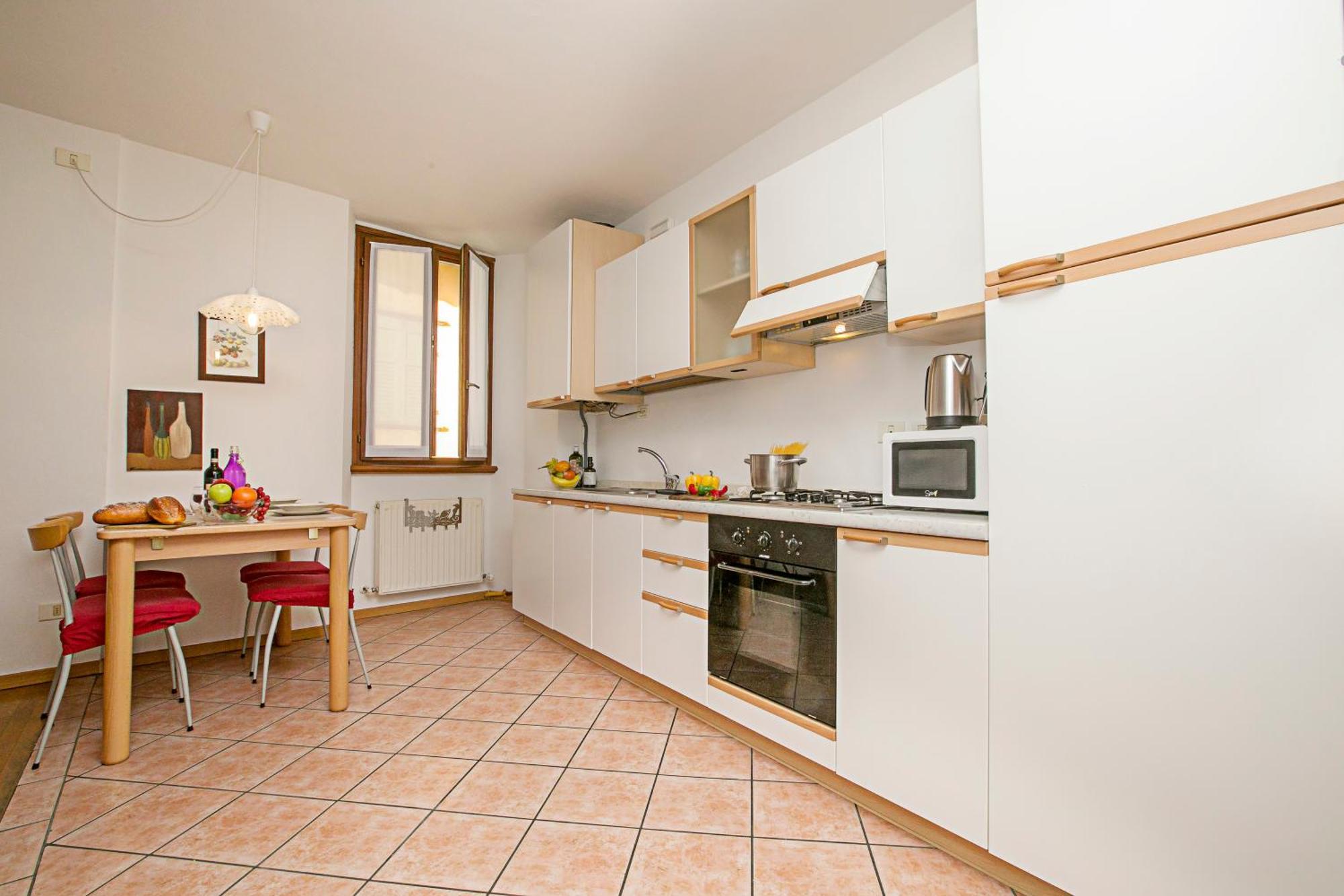 Appartamento Centro Storico Riva 2 - Happy Rentals Екстер'єр фото